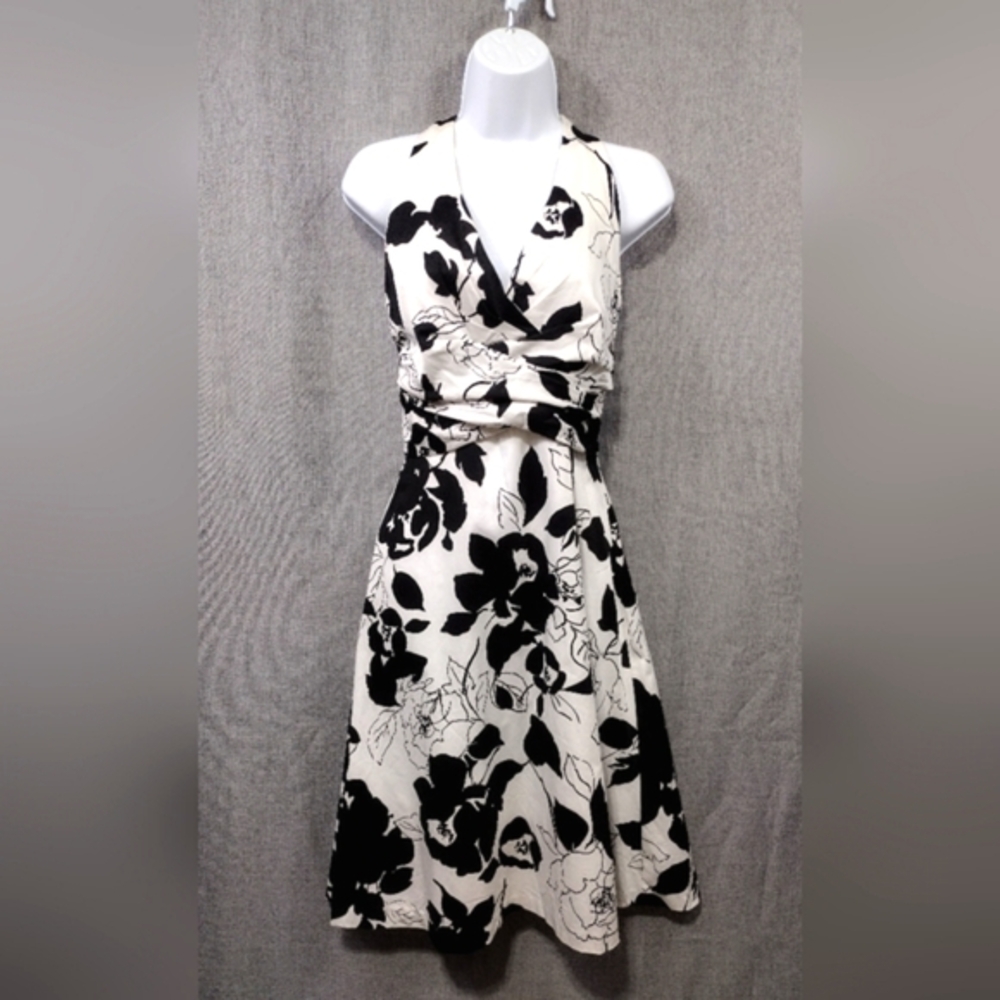 White House Black Market Floral Halter Midi Dress Women's 0 White Black Artsy